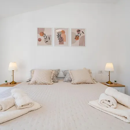Holiday home My Dalmatia - Casa Ivana Sibenik