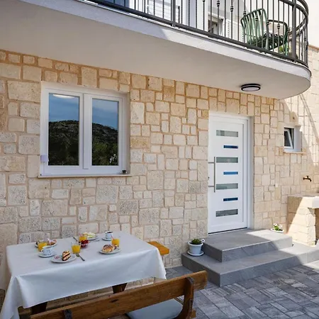 My Dalmatia - Casa Ivana * شيبينيك